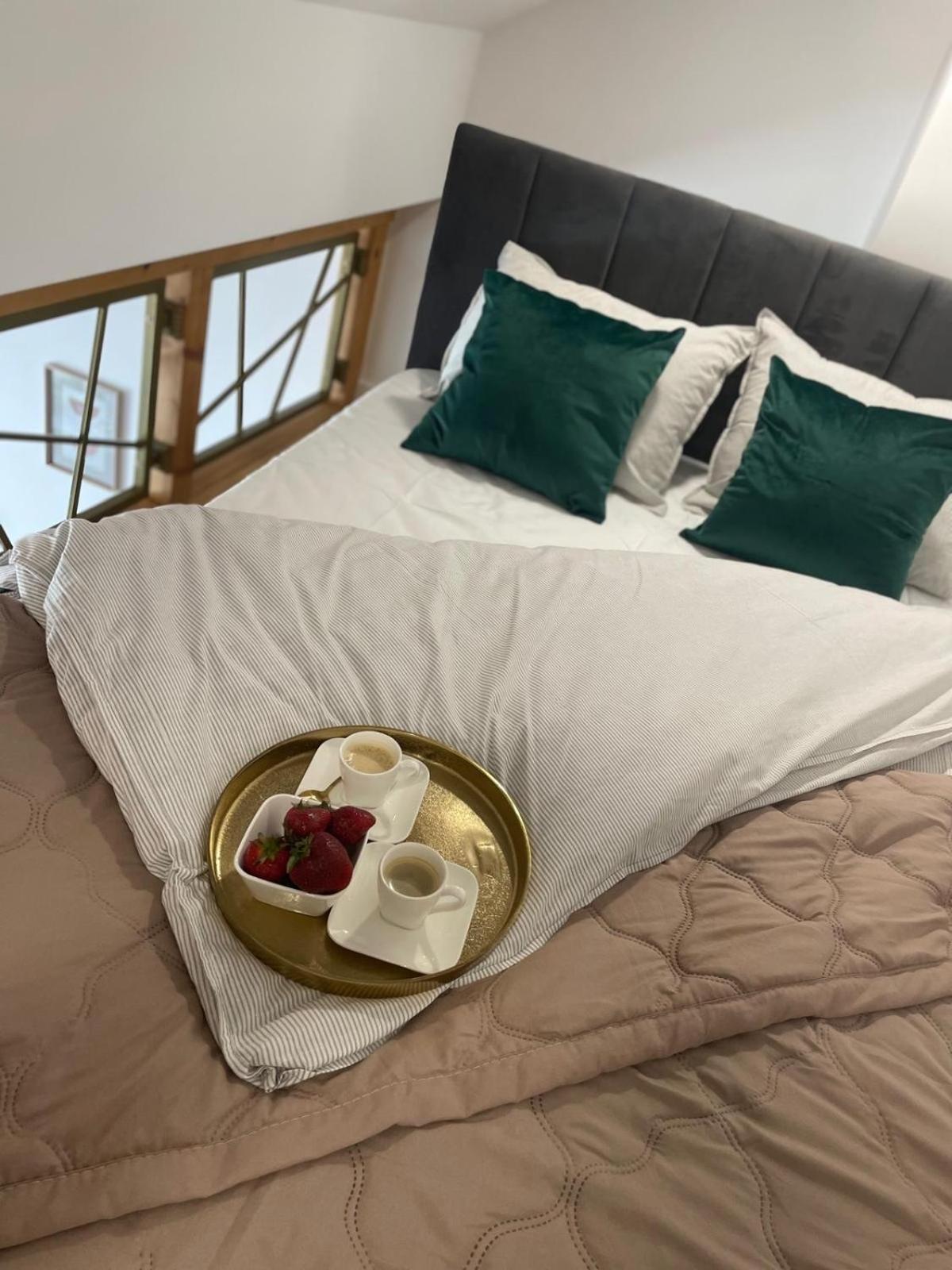 Nice Apartament Glogow Apartment *